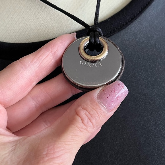 Authentic Gucci Logo Silver Charm (upcycled hardware from a Gucci handbag) - Picture 12 of 16
